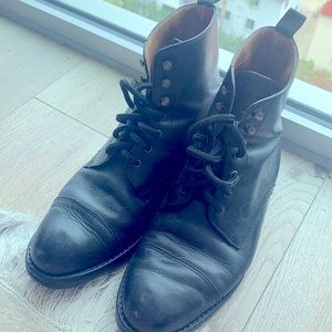 Men’s Black Leather Cole Haan boots size 9